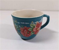 Pioneer Woman Vintage Floral Coffee Mug Has Chip