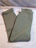Size 14 W light green pants