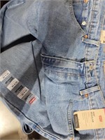 Levi's 505 regular fit jeans  mens size 33Ã—34