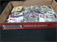 BOX LOT OF HOCKEY CARDS 1