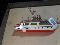 AM Boat Transistor Radio