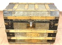 Antique Wood Steamer Trunk With Compartments