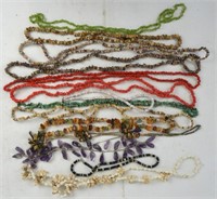 VINTAGE FASHION COSTUME JEWELRY NECKLACE LOT