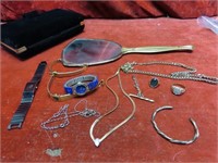 Assorted jewelry lot w/case.