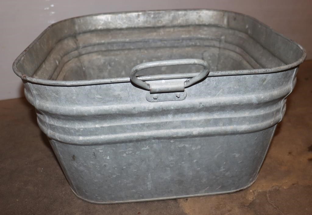 Square Galvanized Wash Tub 20"x20"x11.5"