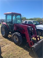 2013 Mahindra 6110 with Loader