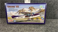 Aircraft Model Kit Cessna 172