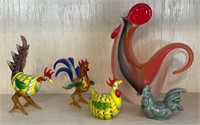 D - ARTGLASS & CERAMIC ROOSTERS (K16)