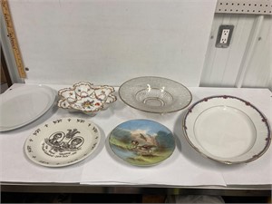 Platters and plates. Assorted