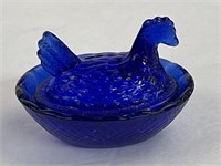 Cobalt Blue Miniature Hen on a nest, Salt