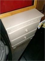 2 DRAWER CHEST / LW