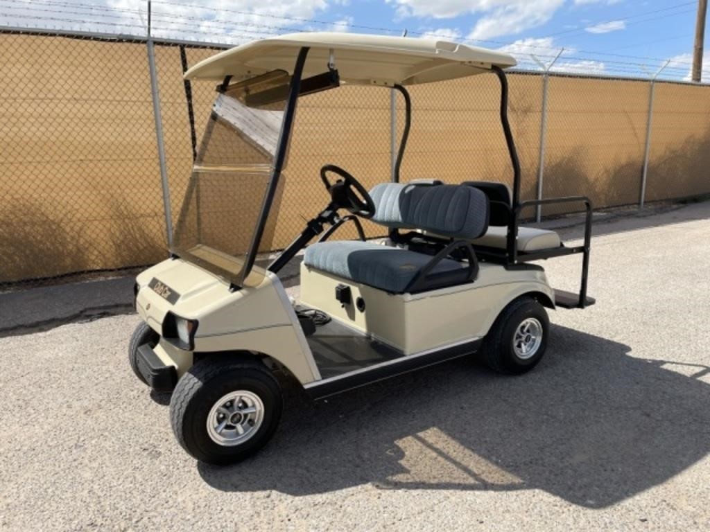 Club Car 48V Electric Golf Cart w/ Charger