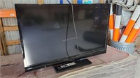 Hitachi 46" Flat Screen LCD TV