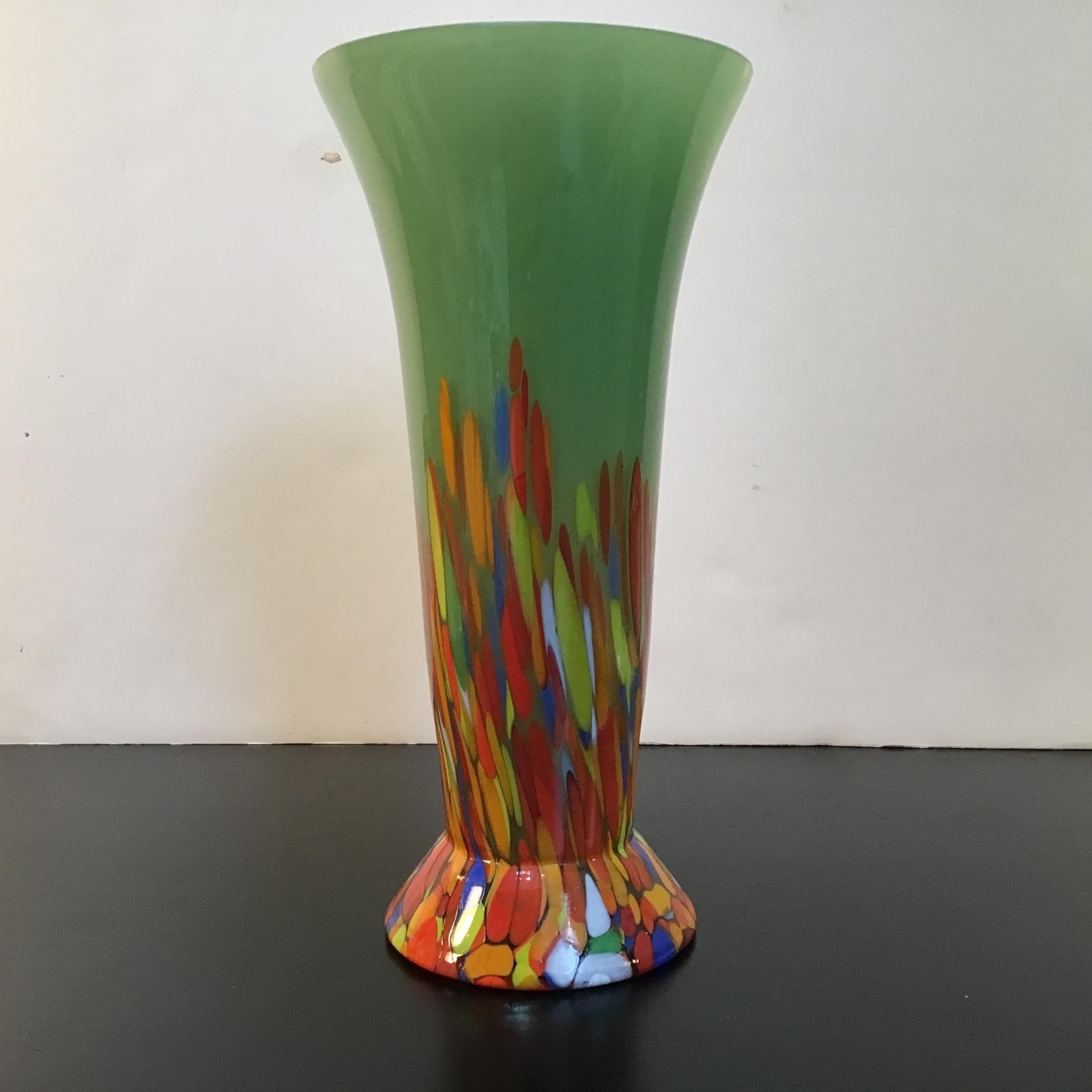 VINTAGE CZECHIA ART GLASS