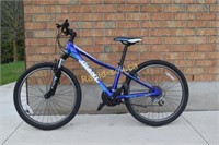 2015 Giant XTC Jr. 24 Bicycle