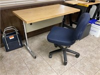 TABLE DESK WITH OFFICE CHAIR