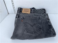 Black Levi jeans- 34/30