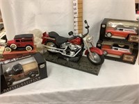 (4) Harley Davidson Banks & Plastic Motorcycle