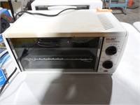 WelBilt Toaster Oven/Broiler Works