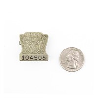 1939 Illinois Chauffer Badge #104505