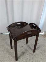 (1) Georgian Style Butler's Tray Coffee Table
