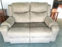 Southern Motion Power Loveseat Recliner