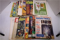 LARGE LOT OF  1970'S SPORTS ILLUSTRATED MAGAZINES