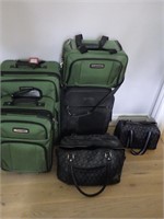 Large Luggage Lot 6 Pieces