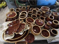 all hull pottery dishes