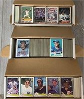 (2000+) 1982 Baseball Cards