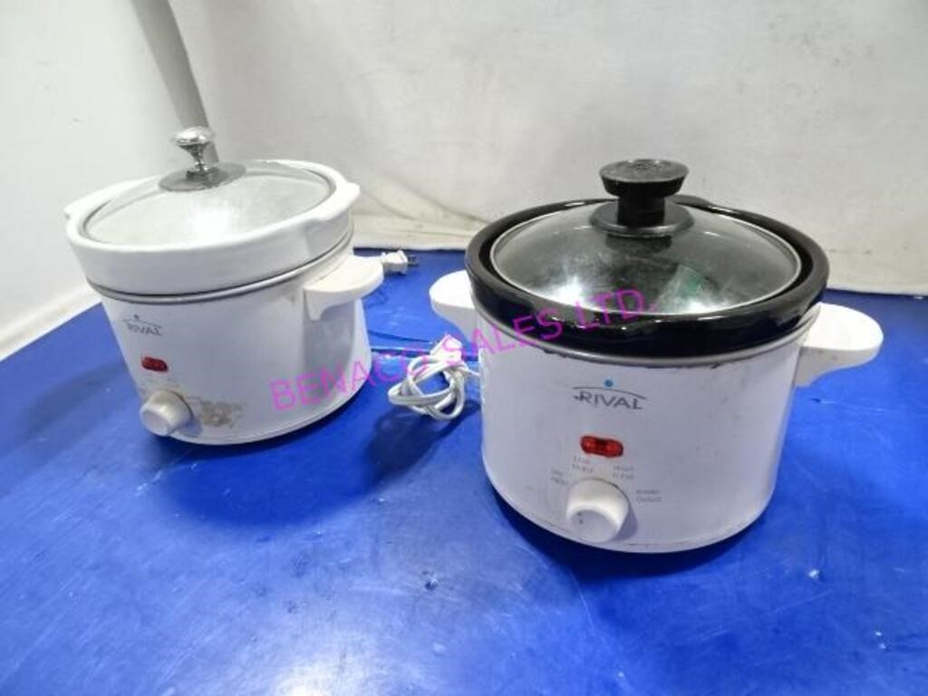 LOT,2 RIVAL MINI SLOW COOKER W/ INSERT & LID