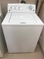 Kenmore Series 300 clothes washer with triple