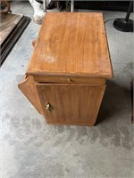 Cabinet with magazine rack 21x14.5x20.5