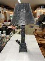 BLACK TABLE LAMP