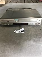 VHS AND DVD PLAYER