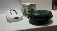 Fondue set, container and roasting pan