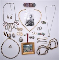 Vintage Ladies Fashion Jewelry