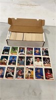 Lot of baseball cards may not be a complete set.