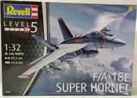 F/A-18E Super Hornet Model Kit