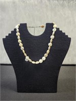 Wt 38.38g -Pearl necklace