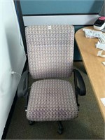 PURPLE PATTERN OFFICE CHAIRPURPLE PATTERN OFFICE