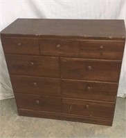 Small 9-Drawer Dresser T10C