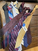GROUP OF 10 MENS NECKTIES INCLUDING WILLIAM STONE
