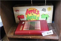 APPLES TO APPLES - BACKGAMMON GAME