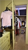 Closet Contents - Women's Clothing, Luggage ++