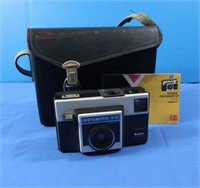 Kodak Instamatic x15 Camera w/Case
