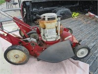 Vintage Snapper Self-Propelled Push Mower