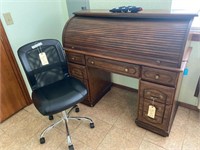 Roll Top Desk with Office Chair