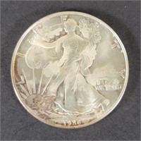 1986 Walking Liberty 1 Oz. Fine Silver Dollar Coin