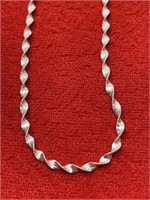 20in. Sterling Silver Italy Necklace 4.51 Grams